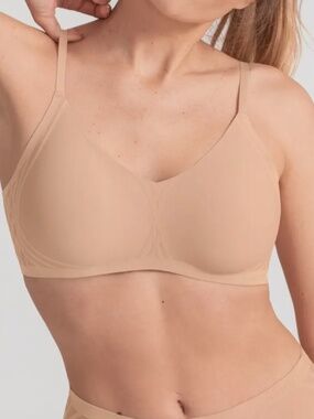 Honeylove Silhouette Bra In Nude Sand 2X+ = Fits Sizes: 42E, 42F, 42G